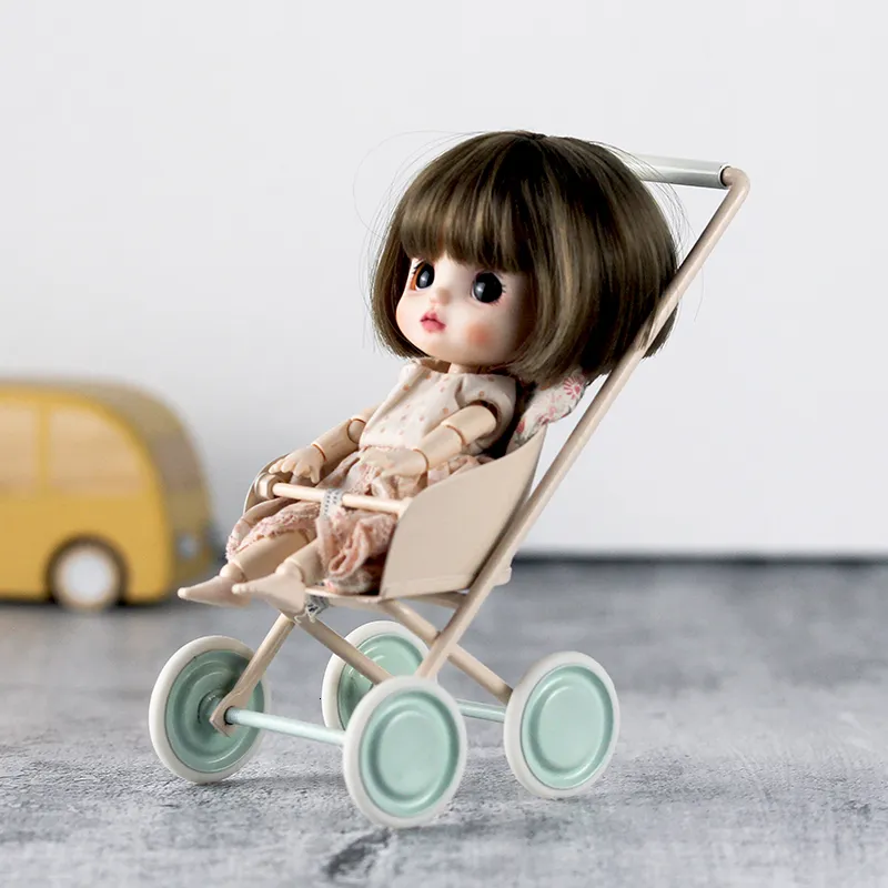 Tools Workshop Aizulhomey Metal Baby Barnvagn OB11 BJD LOL COMON COLLOW Accessories Mouse Dollshouse Miniatures Furniture Cart Infant Girl Toys 230812