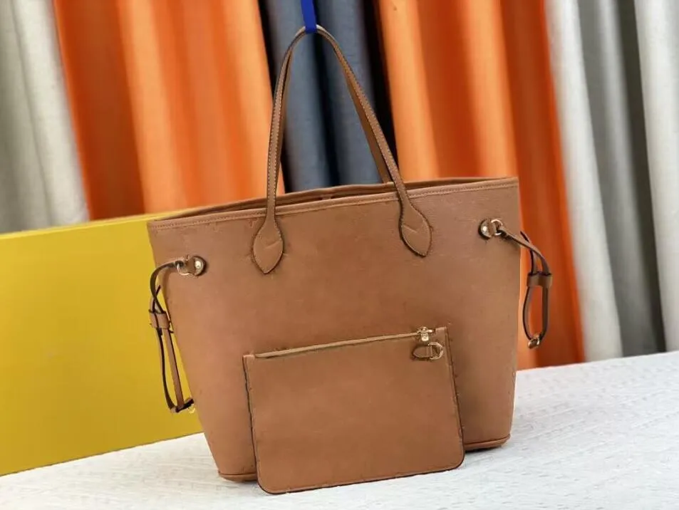 Estilo clássico 2pcs Conjunto de alta qualidade Luxurys Pu em relevo bolsas de design feminino bolsas de ombro bolsas mensageiras bolsas de moda bolsa bolsa carteira bolsas de senhora