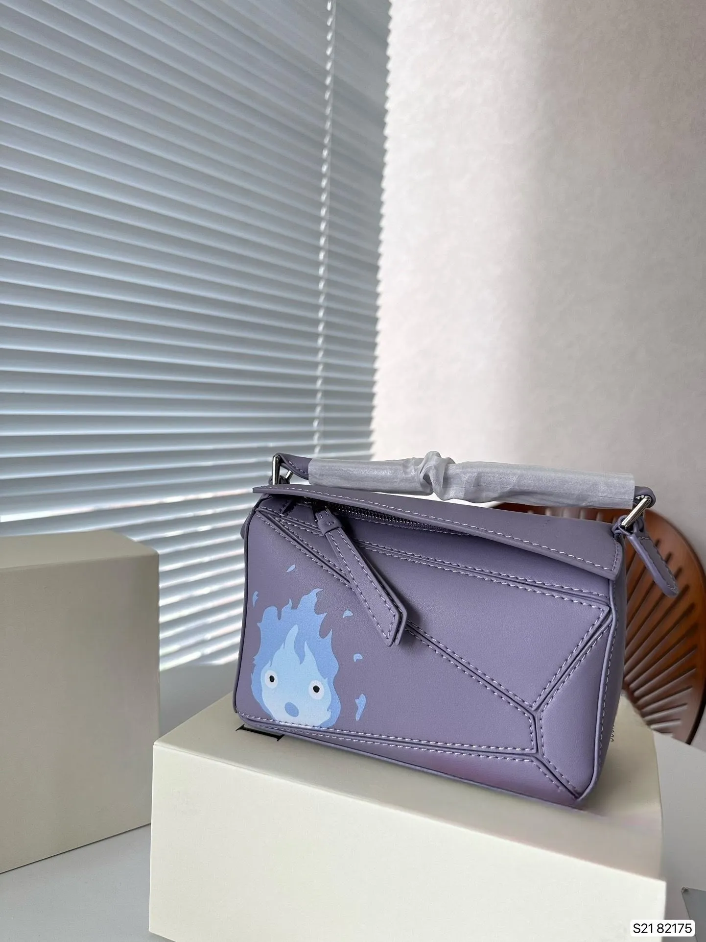 Shoulder Bag Crossbody Bag And Handbag Each Color Has A Different Emotion. LOW DESIGNERs Packaging The Famous Hal Mobile Castle Multi Color Geometric Bag From 50 28 DHgate