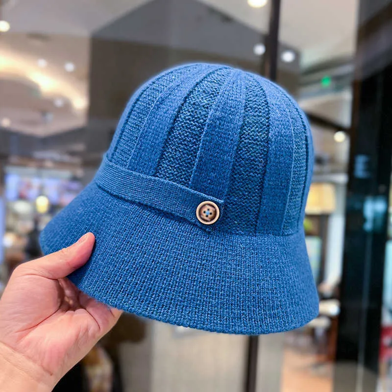 Wide Brim Bucket Hat: Knitted Wool for Warmth, Japanese