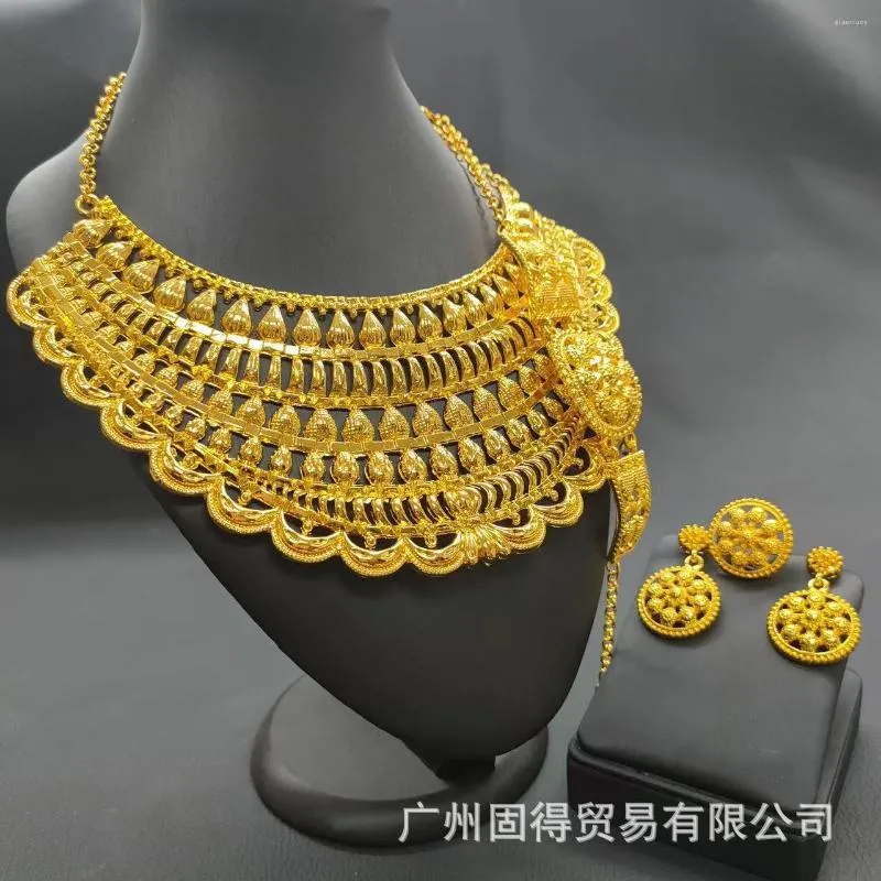 Chains 24k Gold Plated Dubai Bridal Jewelry Set African Necklace Bracelet Earrings Ring Alloy