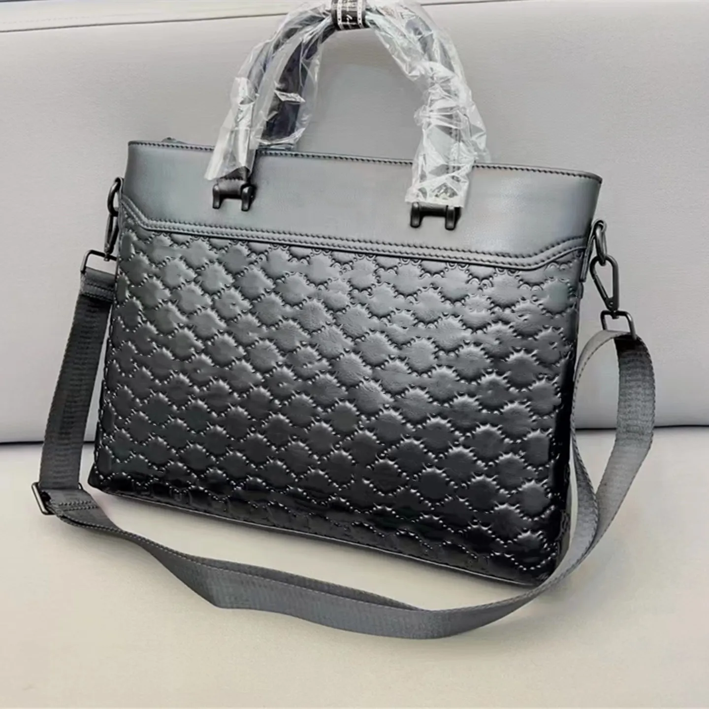 Famous designer men's pure leather black briefcase messenger bag laptop bag business office bag cross-body bag traveling bag shoulderbag purse 5 star review