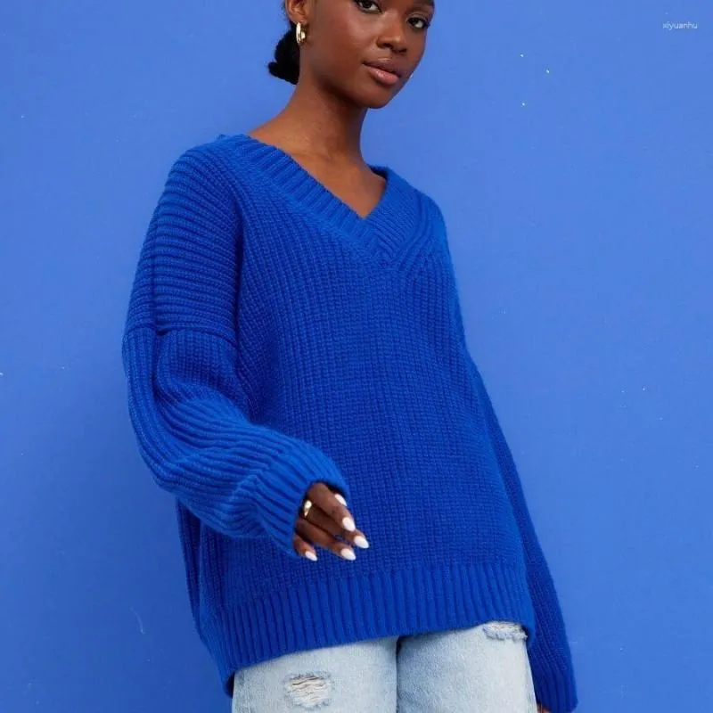 Kobiety swetry jesień i zima Europejska Amerykanin 2023 Knitted Pullover V-Neck All-Match Simple Sweater Women