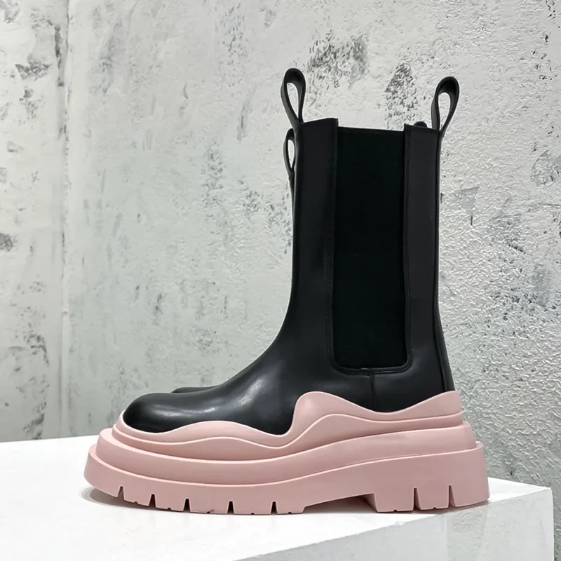 Кожаная платформа британские ветры Mens B v Boots Boots Boots Boots Luxury Designer Chelsea Boots Соответствует цветным рыцарным сапогам.