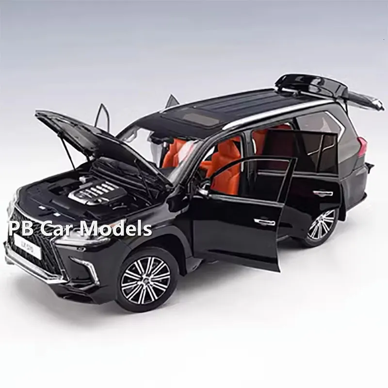 Diecast Model LCD 1 18 LX570 OFF SUR VEICOLO SUV Auto Auto Regalo Collezione 230814