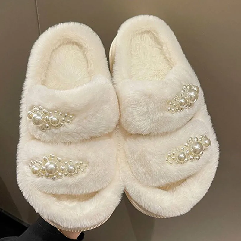 Hemskor Pearl Decor Double Band Winter Women Slipper Soft päls Hälen Plattform Päls Varm inomhus Lady Open Toe Fluffy Home Tisters 230814