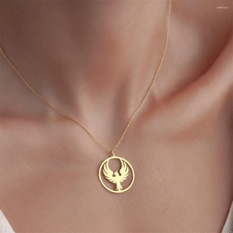 Pendant Necklaces Trendy Stainless Steel Round Phoenix Rebirth Symbol Jewelry For Women Mystic Animal Charm Amulet Necklace Birthday Gifts