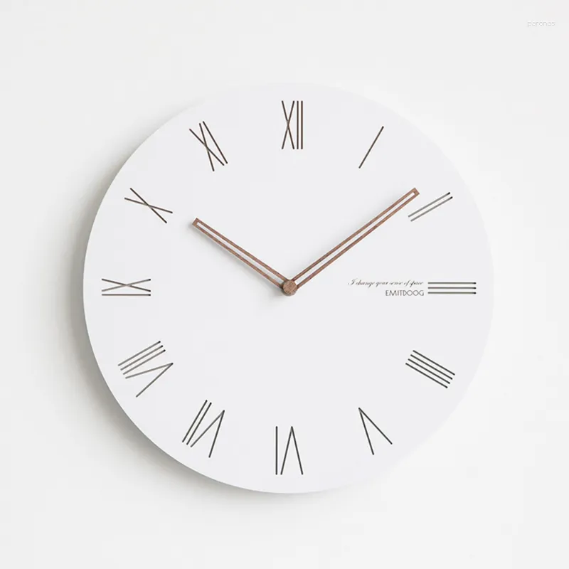 Wandklokken Creatieve minimalistische Wit Wood Modern Noordse klokkeuken Large Mute Home Watches C5T065