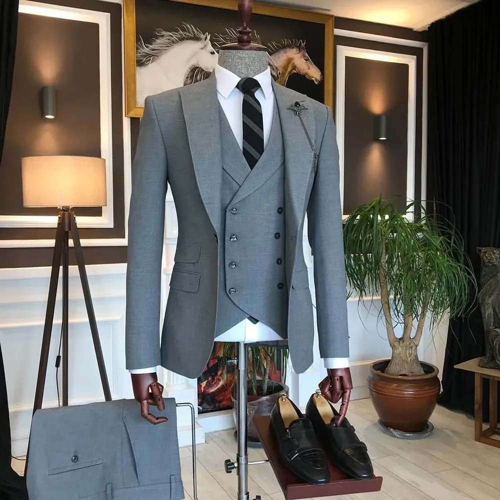 Gris 3 piezas para hombres tuxedo de boda un botón de ajuste de ajuste de ajuste de traje de graduación de baile de graduación tres hechos