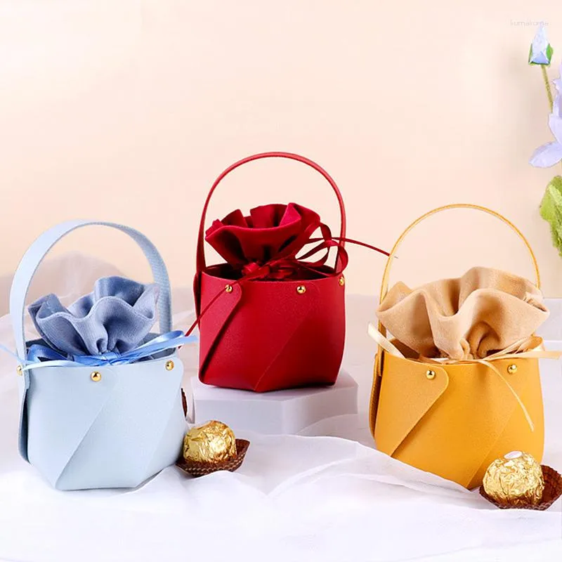 Enveloppe cadeau 2pcs Sacs en cuir Sac de faveur de mariage pour invité mini sac à main en velours de bonbons emballage Eid Distributions Party Decor