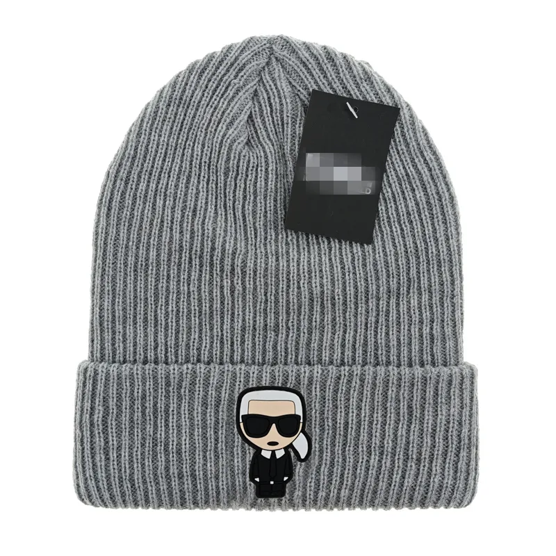 2024 Luxury classic designer autumn winter hot style beanie hats men and women fashion universal knitted cap autumn wool outdoor warm skull caps K3