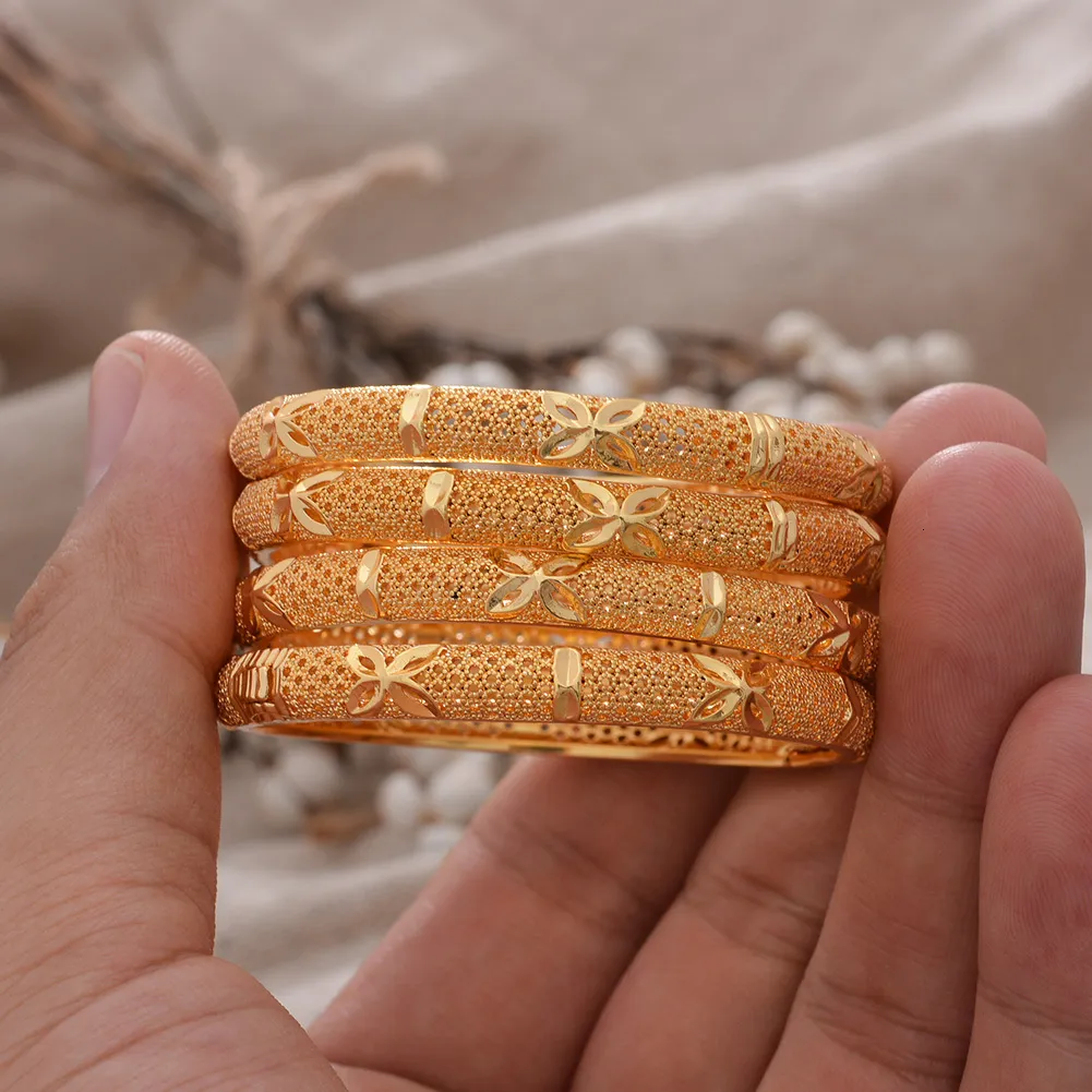 Bangle Flower France France Mall Child Gold Color Bangles для девочек детское детское браслет для детских браслетов Bracelets Gift Blessing 230814