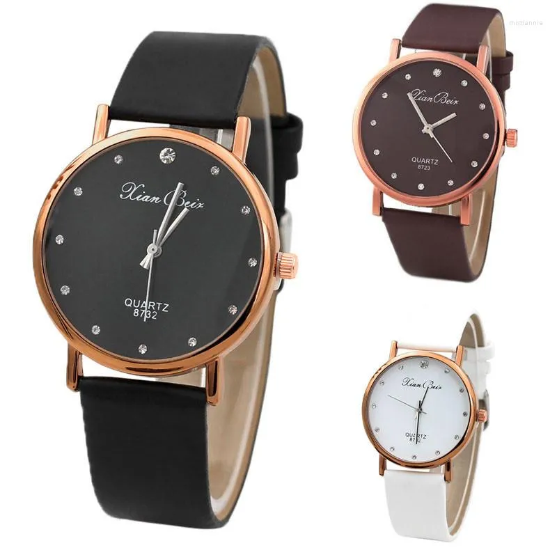 Wristwatches Luxury Watch Fashion Women's Diamond Simple Case Leather Band Round Dial Quartz Wrist Small Relogio