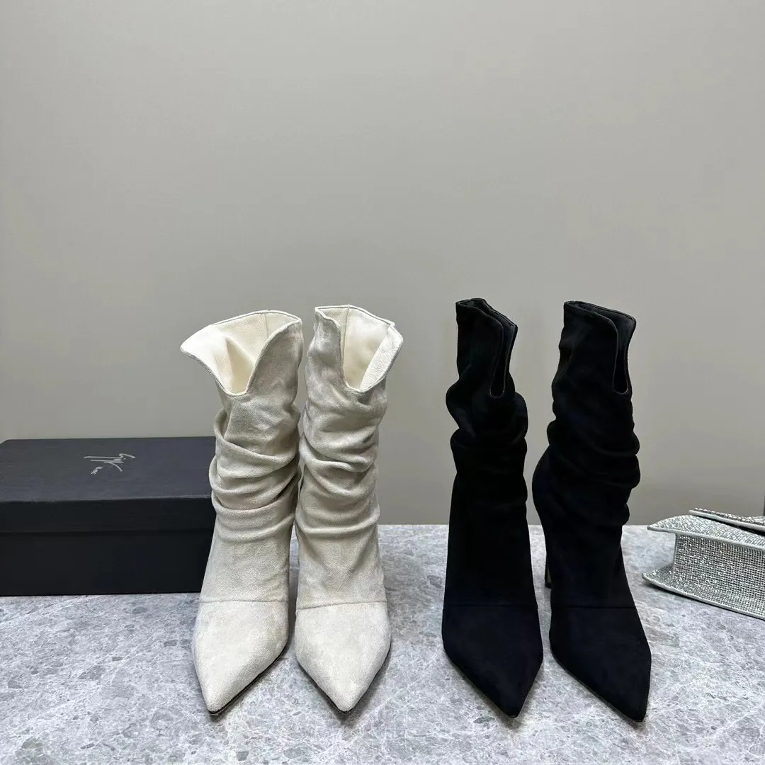 Yunah Boots Luxury Designer Женщины Brytta Boots Fashion Замня кожаная ткань заостренная пальца и лодыжка мягкие ботинки тонкие высокие каблуки Yunah Crystal Boots Размер 35-40