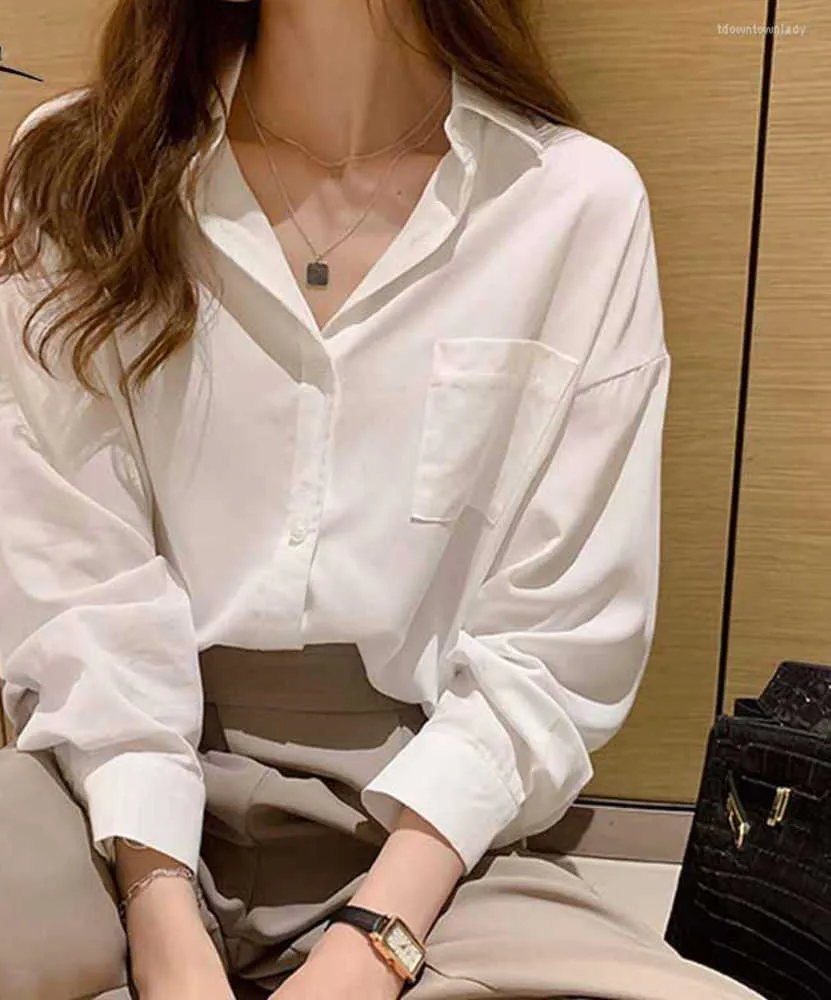 Kadın bluzları moda uzun kollu cep güneş kremi bluz kadınlar Kore tarzı yaka beyaz gömlek erken sonbahar düğmesi gevşek