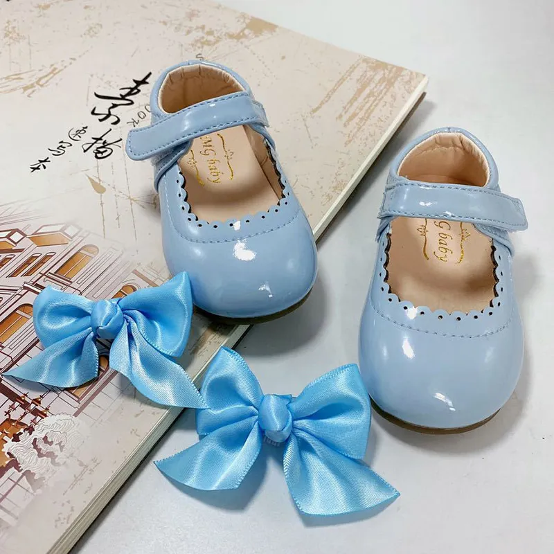 Sneakers Baby Girls Shoes Patent Leather Princes Big Bow Mary Janes Party For Kids Dress Shoe Autumn Spring Child 230814