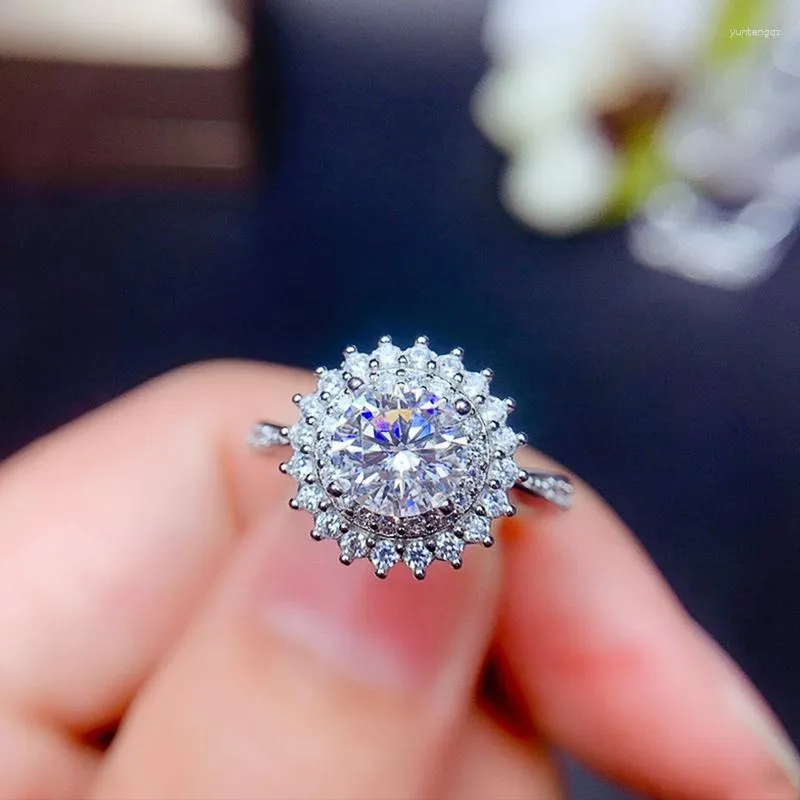 CAOSHI Noble Luxury Gold Color Elegant Flower Zirconia Ring for