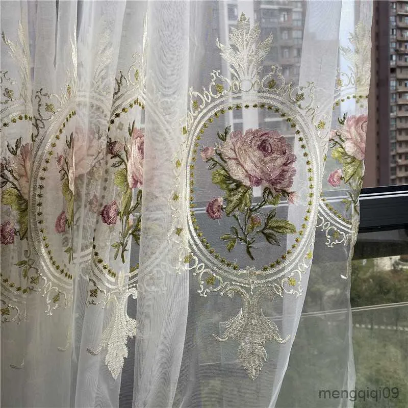 Tenda americana di lusso ricamo di peonie tende in tulle per soggiorno europeo ricamo di fiori eleganti europei Sheer Voile Drape per camera da letto R230815
