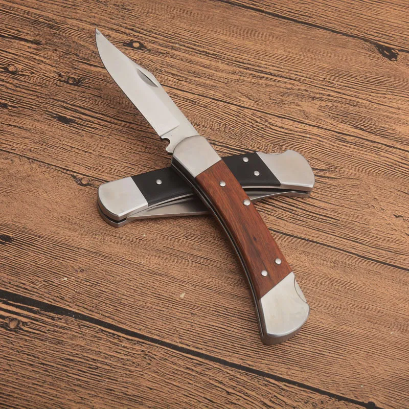 Top qualidade R3812 Faca dobrável 440c Wood Blade Wood com alça de aço inoxidável Campo de camping ao ar livre EDC Pocket Knives com caixa de varejo