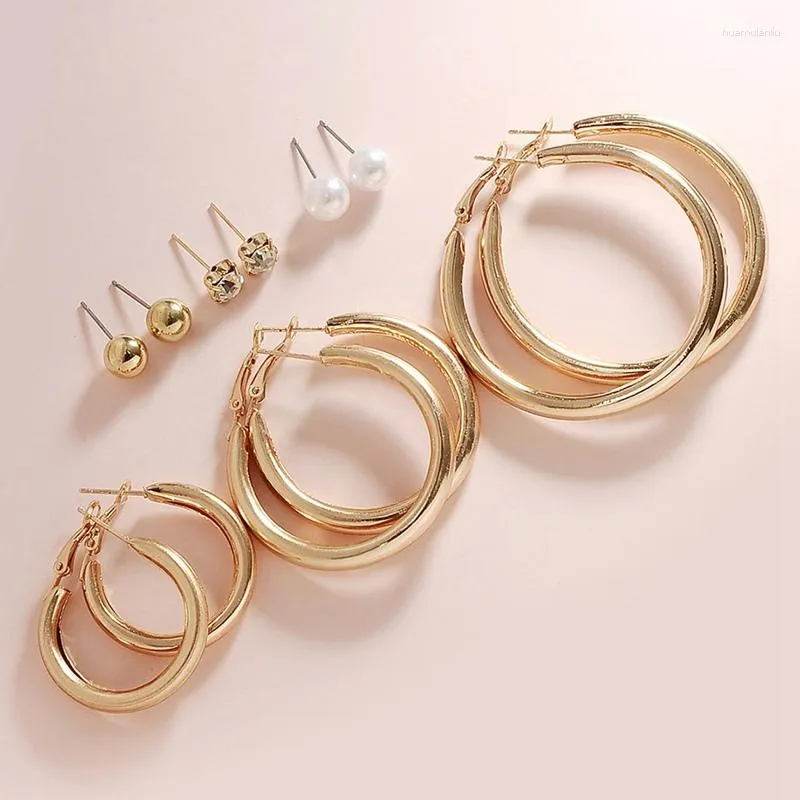 Pendientes de tachuelas Pearl de cristal europeo y americano Big Anillo Big anillo de moda de 6 piezas