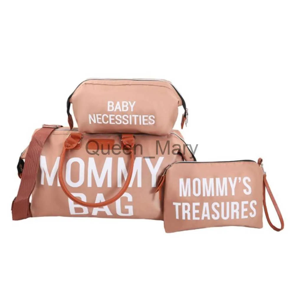 Duffelbeutel wasserdichte Nylonwickelbeutel Frauen große Kapazität Outdoor Travel Mama Storage Bag Ladies Fashion Letters Pflegetasche für Baby J230815