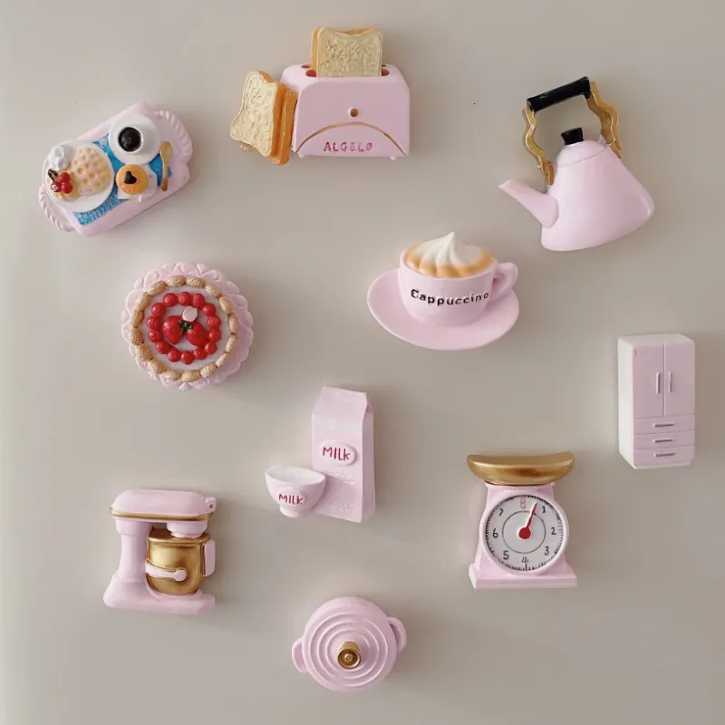 Магниты холодильника Девушка - милая креативная смола холодильника, эмулирующая торт и молоко мини -кухонная посуда для дома 230815