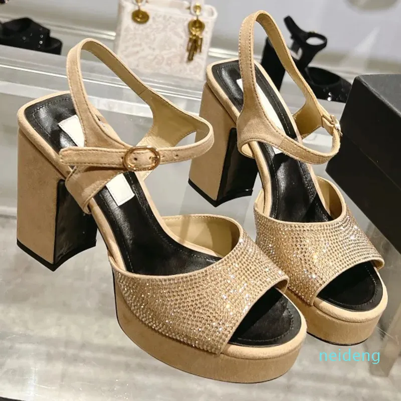 Sandálias de designer Sapatos ao ar livre feminino Rhinestone 10cm plataforma de salto alto sapato de couro Casual Casual Party Casual 35-41