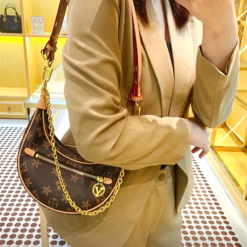 2023 new fashion underarm bag female brand leather chain croissant bag old flower pea bag single shoulder crossbody crescent bag