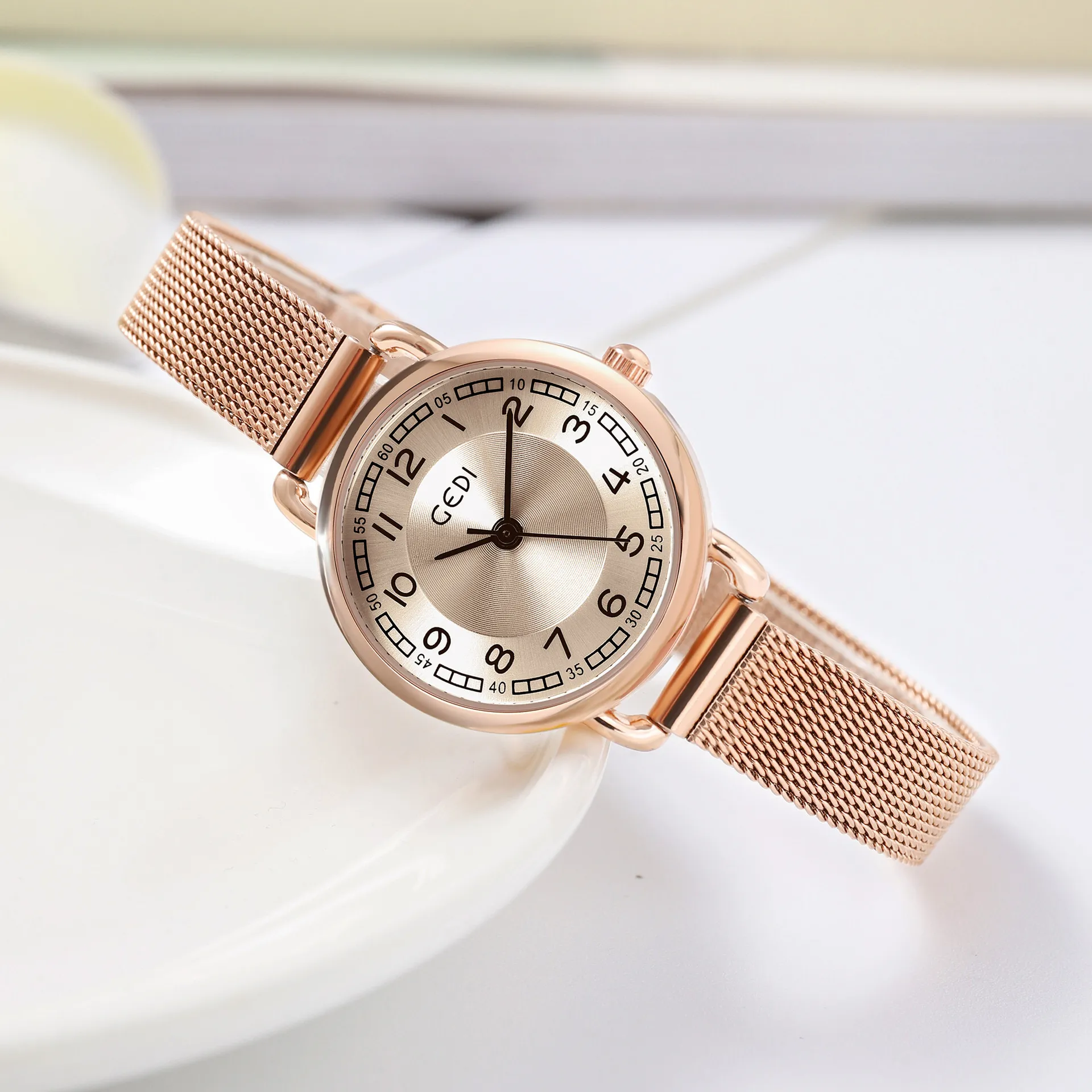 Women's light luxury fashion temperament round dial simple digital scale stainless steel mesh with waterproof quartz watch