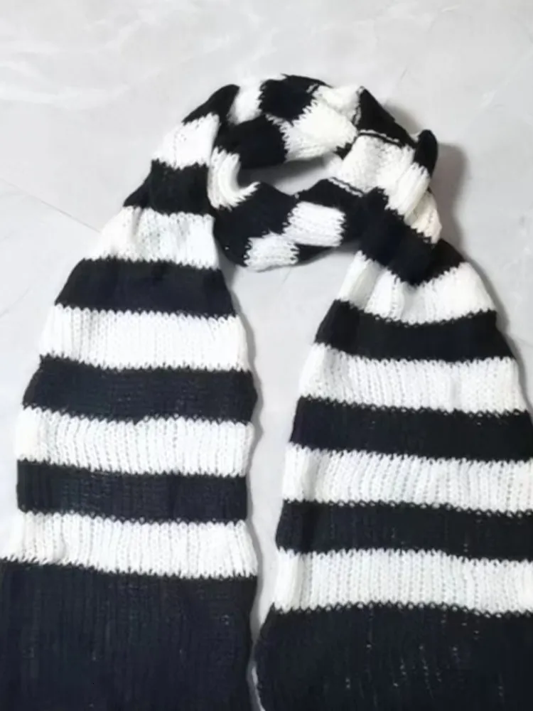 【Peter Do】Striped Scarf Black Peter Do】Striped Scarf Black Peter Do Striped Scarf - Black