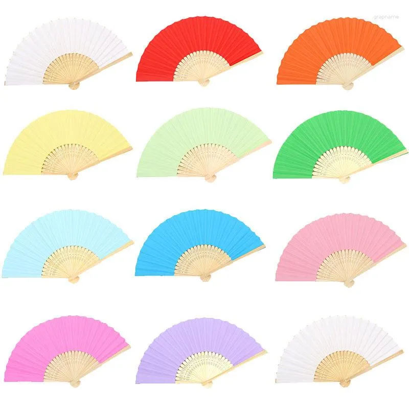 Decoratieve beeldjes 1 pc papier bamboe vouwen hand fan bruiloft gepersonaliseerde fsahion fans feest decor kunst ambachtelijke Chinese danshuis ornamenten