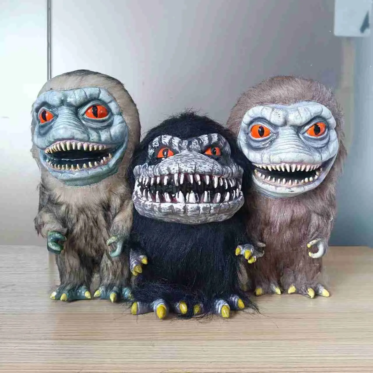 Nya artiklar halloween critters plysch docka söt prop goth kreativa monster leksaker plyschar fyllda djurfigur prydnad gåva födelsedag för barn j230815