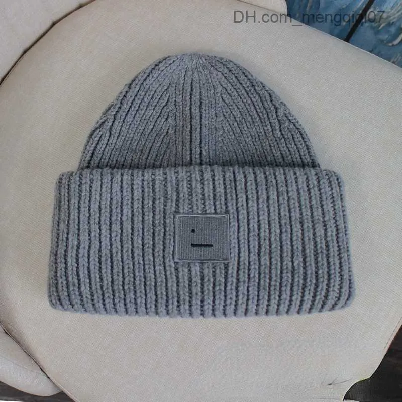 Czapki czapki wełniane wełniane dzianiny uśmiechnięta twarz ciepła zimowa kapelusz odpowiednia dla kobiet z parami modeli damskie nić czapka czapka chapau Z230815