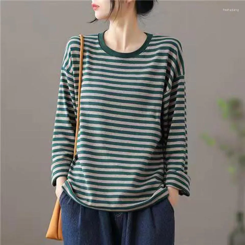 Women's T Shirts 2023 Arrival Autumn Women All-matched Loose Casual Striped O-neck Tops Tees Arts Style Long Sleeve Cotton T-shirt P782