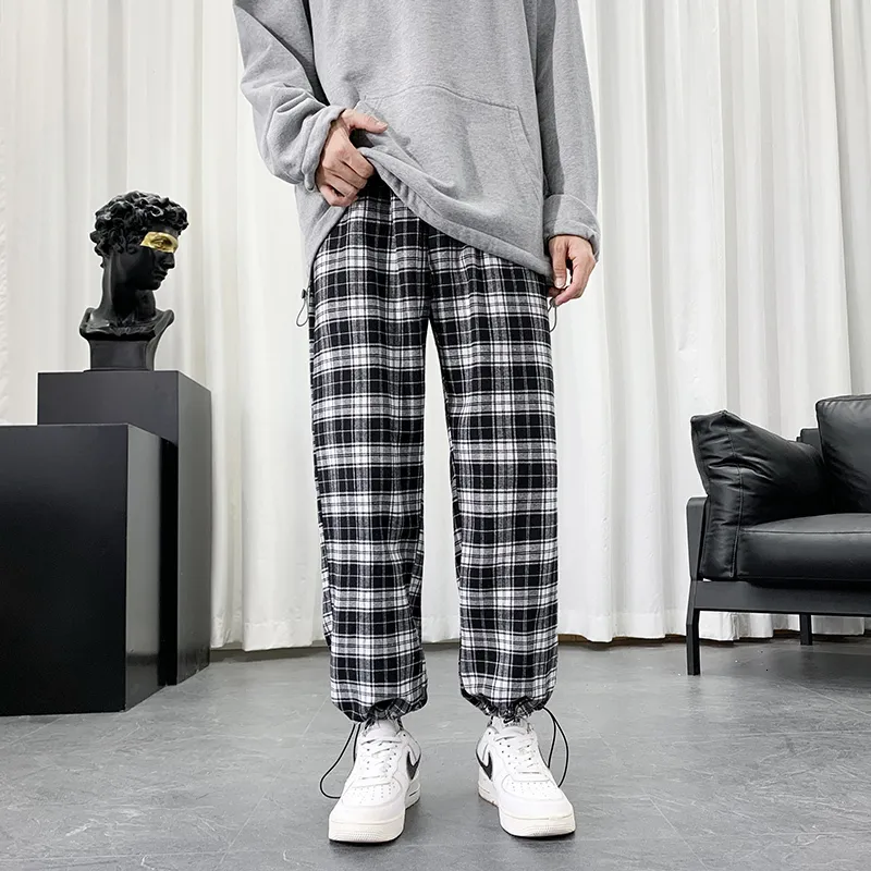 Pantalon masculin Plaid léger Plaid Men Hip Hop surdimensionné surdimensionné coréen Harem Pantalon de survêtement Harajuku Fashion Streetwear Jogger 230814