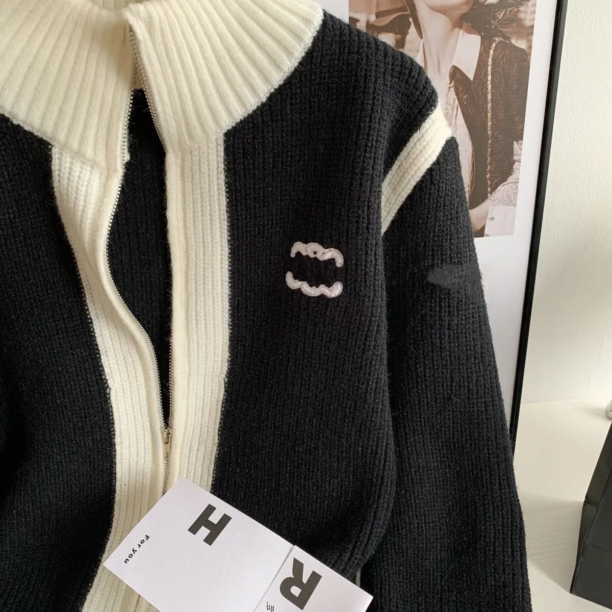 Lente nieuwe designer prachtige borduurwerk kleurcontrast dubbele rits opstaande kraag gebreid vest all-match jas trui