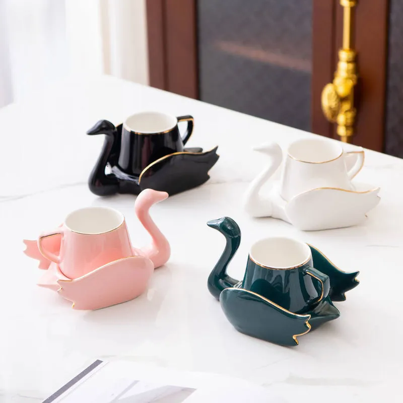 Mugs Nordic Creative Swan Coffee Cup Saucer Set With Gold Rim Small Cute White Black Green Pink Ceramic Cups and Saucers Lovely Gifts 230815
