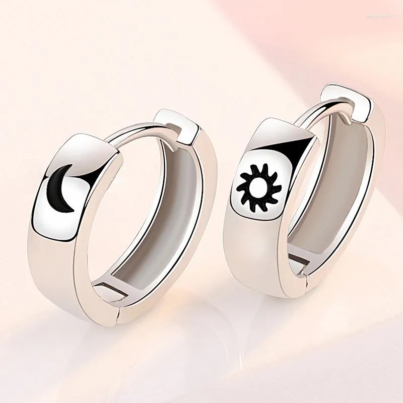 Orecchini a cerchio Kofsac 925 Sterling Silver per donne in stile retro Sun Black Moon Moon Asimmetrica Cinta