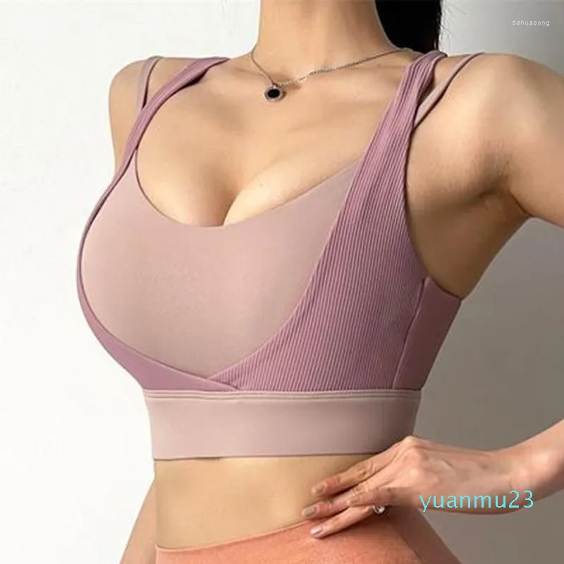 Hot Sexy Shockproof Sports Girls Gym Fitness Wear Top Clothes Yoga Bra -  China Underwear and Tracksuit price