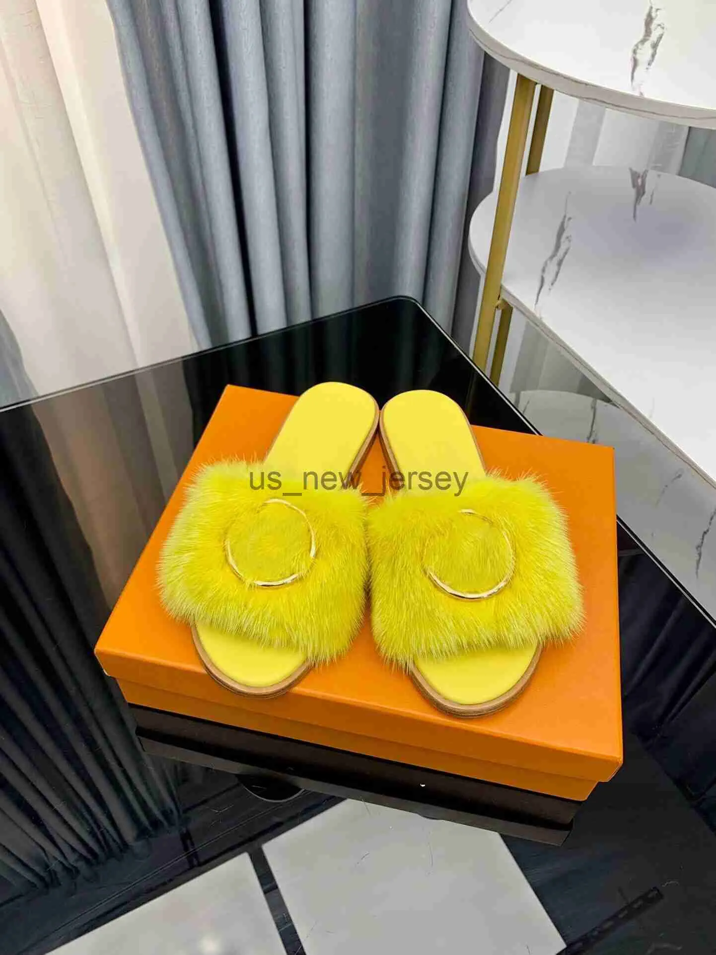 Slippers winter slipper fashion Lazy letter Flat bottom Slipper Metal buckle women designer shoes sexy Lady Cartoon Plush slippers keep warm wool flops s J230815