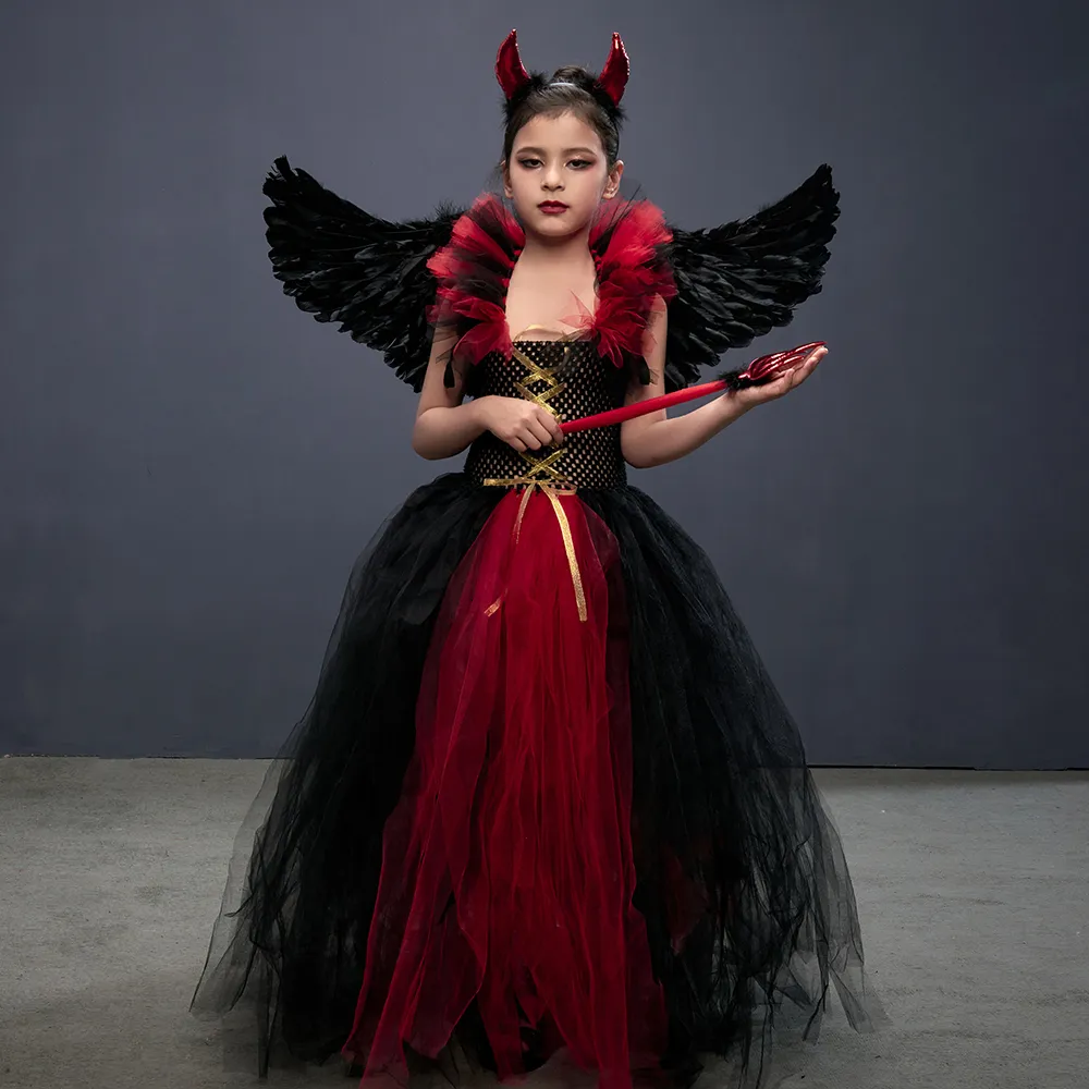 Flickor klänningar barn Royal Costume Set för Girls Halloween Dress Up Party Clothing Kids Gothic Devil Queen Gown Tutu med Wing 230814