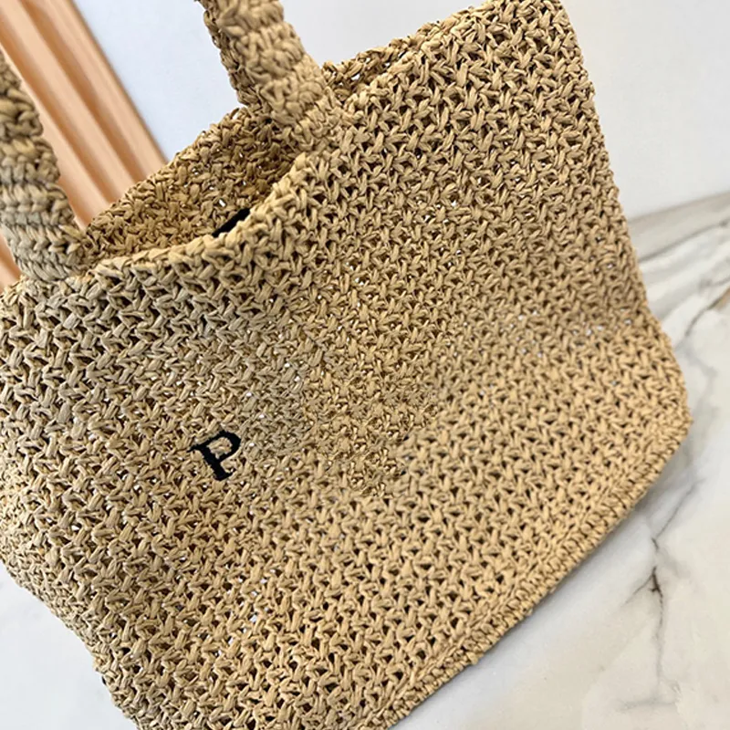 Designer Luxury Fashion Women's Beach Bags Handväskor Leisure Time Personlighet Viktiga kvinnor vävda totes