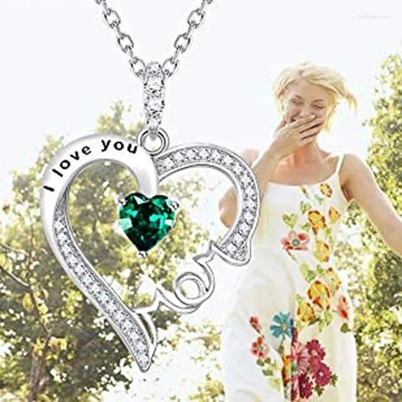 Pendant Necklaces Huitan Elegant Green Love CZ Necklace For Women I You Mom Mother's Day Gift Exquisite Neck Accessory Trendy Jewelry