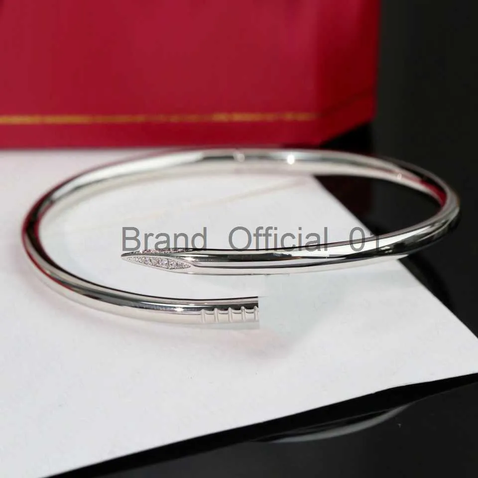 Cartier 'Juste un Clou' Rose Gold and Diamond Bracelet | Bracelets gold  diamond, Bracelet sizes, Love bracelets