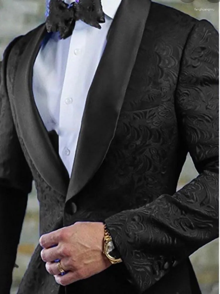 Men's Suits Groomsmen Black Pattern Groom Tuxedos Shawl Satin Lapel Men 2 Pieces Wedding Bridegroom ( Jacket Pants Bow Tie ) D299