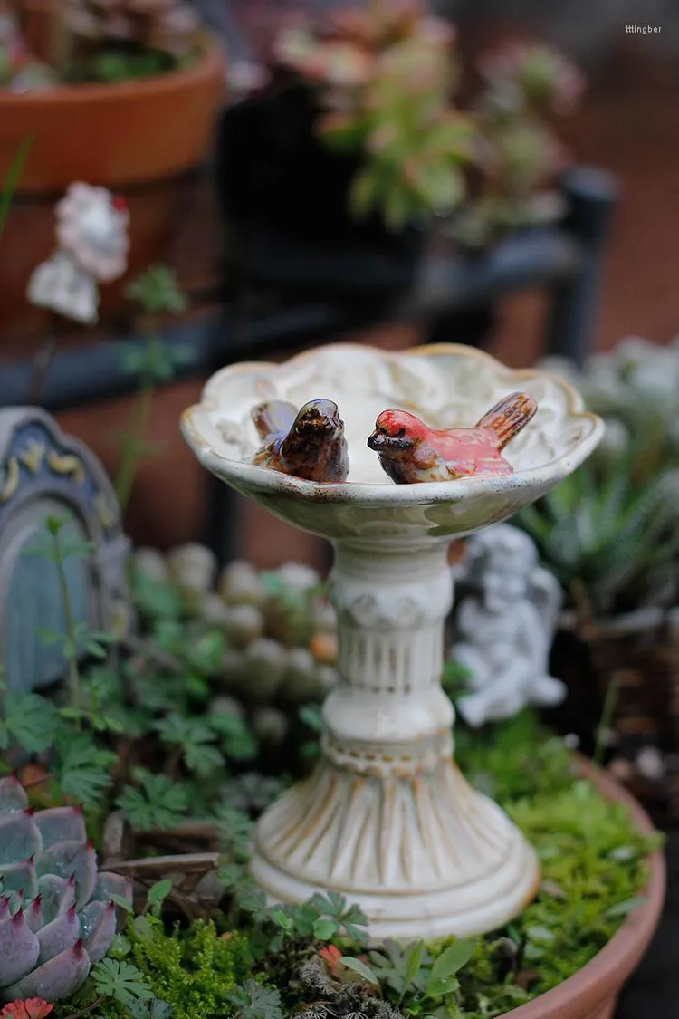 Dekoracje ogrodowe ceramiczne miniaturowe miniaturowe miniatury karmika dla zwierząt.