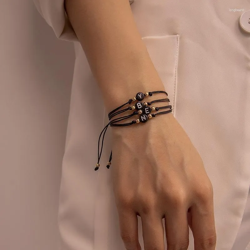 Urok bransoletki Początkowe 26 -literowy warkocz dla kobiet mężczyzn proste ręcznie robione regulowane splot ręka ręka lina impreza biżuteria