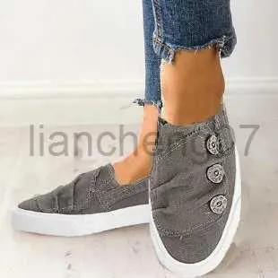 Klänningskor ny het stil plus storlek tvättad denim canvas skor kvinnor plus storlek platta par skor unga rynka metall spänne singel skor 43l0816