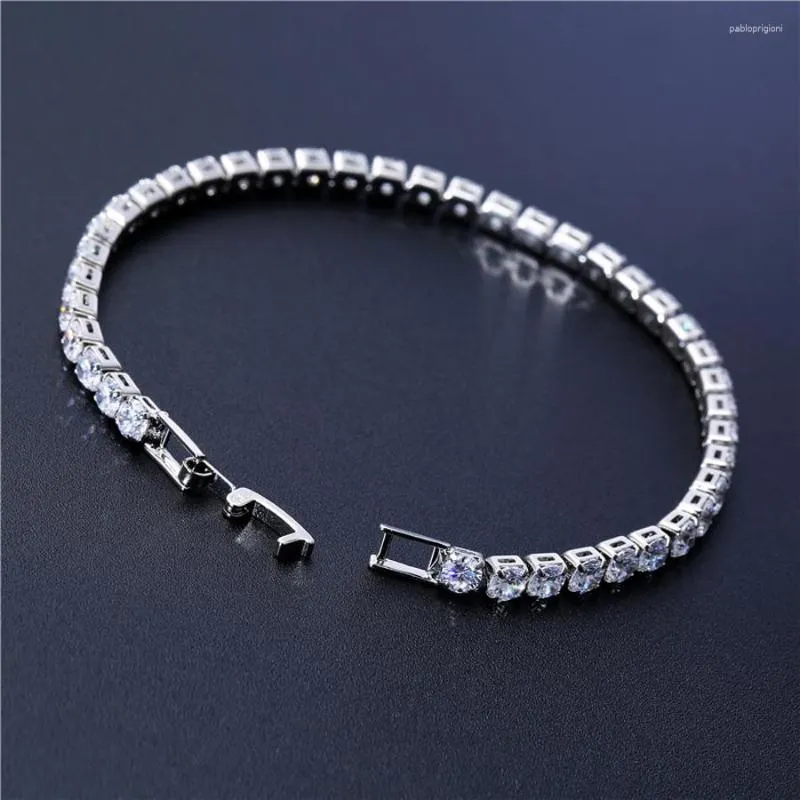 Link Bracelets Idestiny 11.11 Kubikzirkonia -Tennisarmband Armreifen für Frauen Mode Lady Schmuck Pulseras Mujer Accessoires Weihnachten