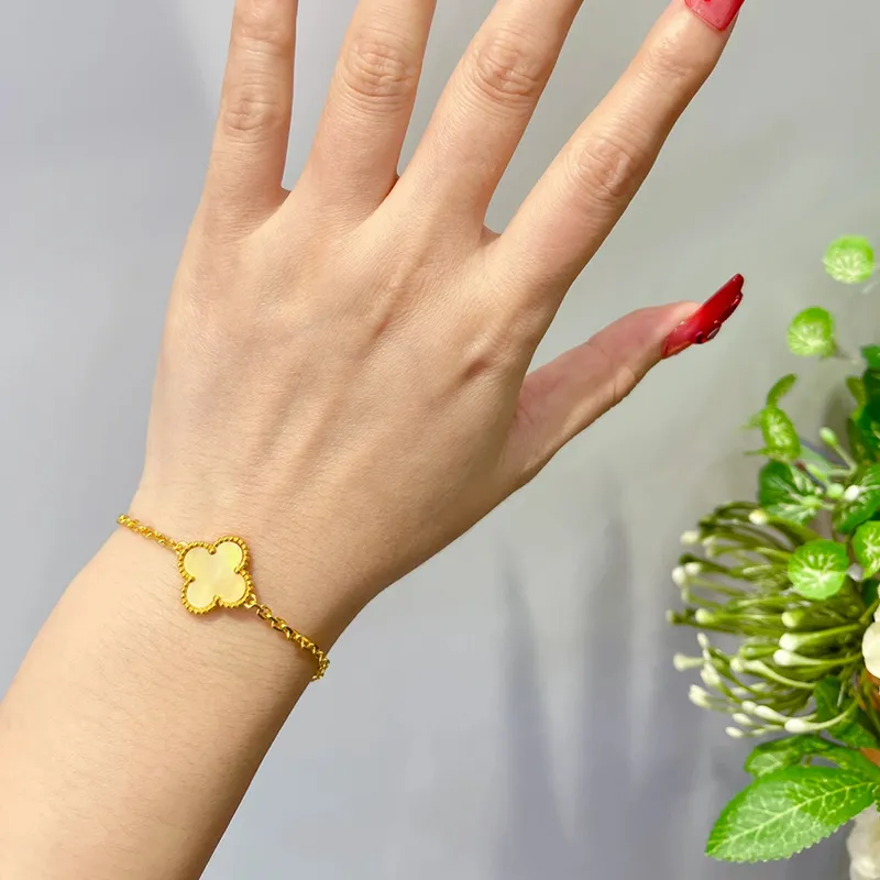 Four leaf clover bracelet designer deals